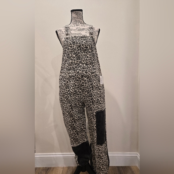 POL Denim - POL Black and White Leopard Print Women's Overalls NWT